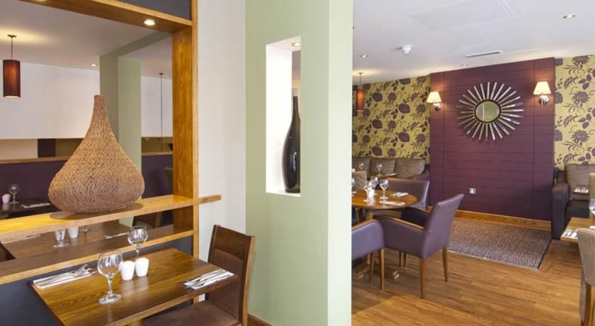Premier Inn London City Exterior photo